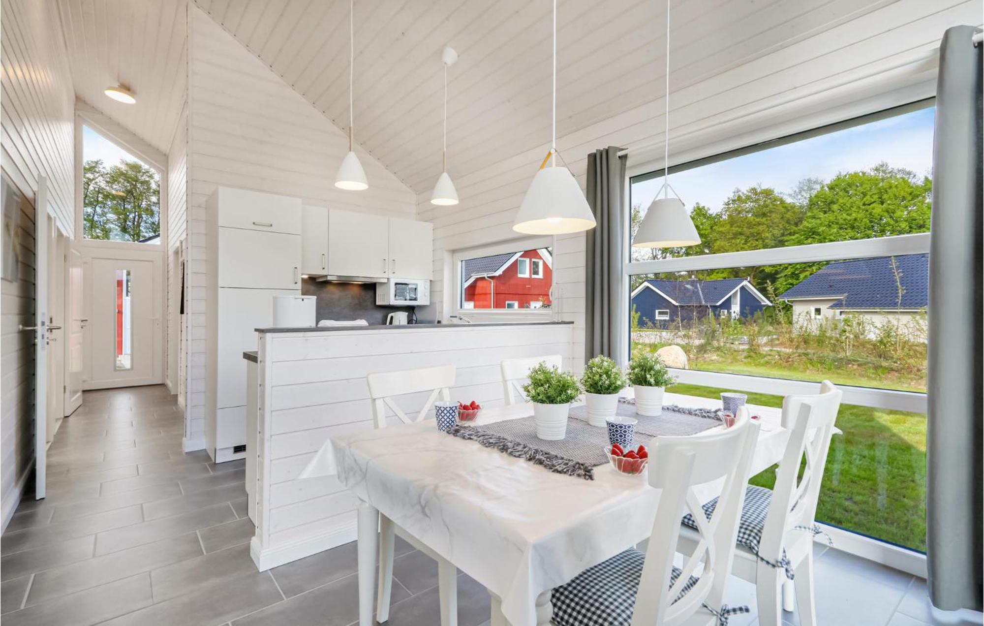 Cozy Home In Krems Ii-Warderbrueck With Wifi Gols Luaran gambar